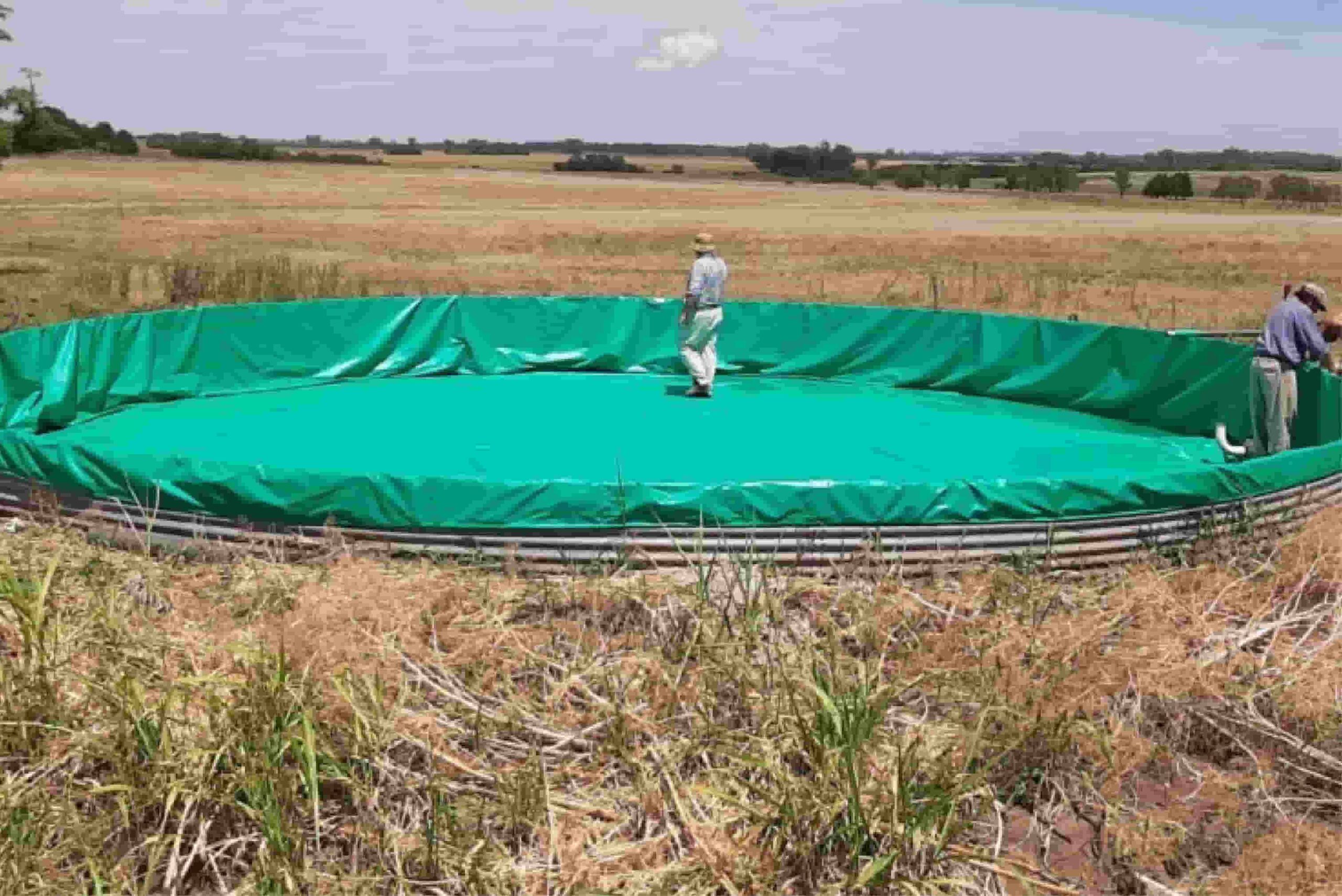 tanque australiano de chapa galvanizada